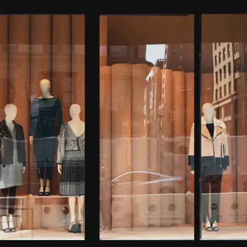 EPS Foam Column in Store Window Display