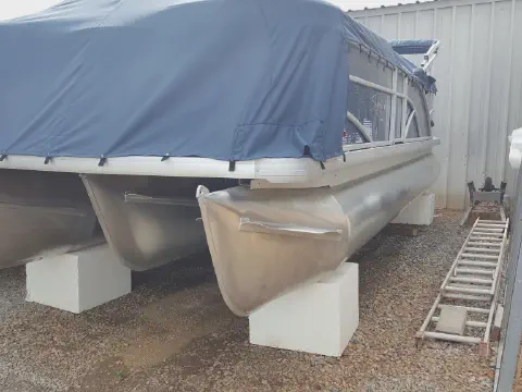 Pontoon Boat Storage