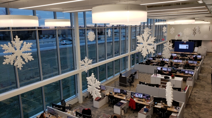 30 Inch Giant Styrofoam Snowflakes