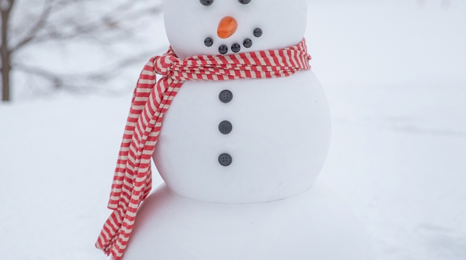 4 Foot Tall Styrofoam Snowman For a Photo Shoot